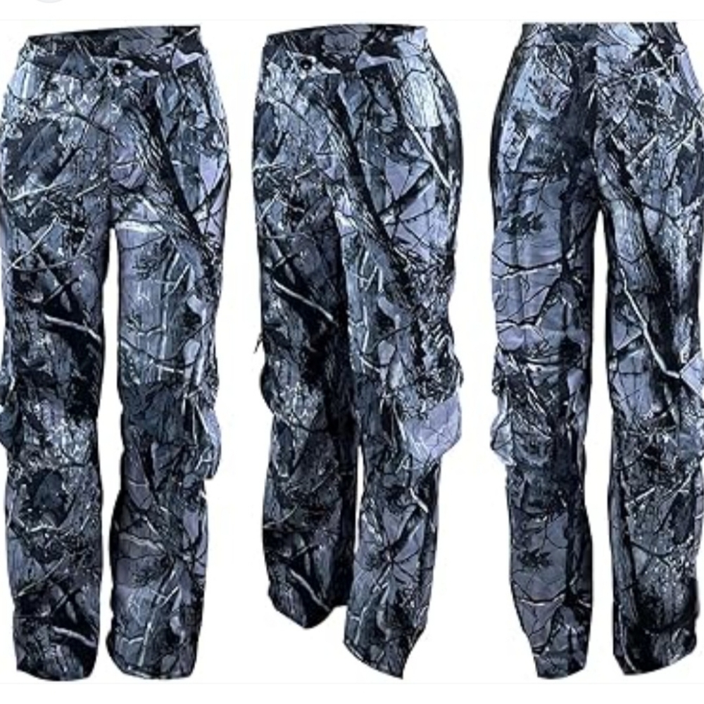 Womens camo cargo high-waisted pants